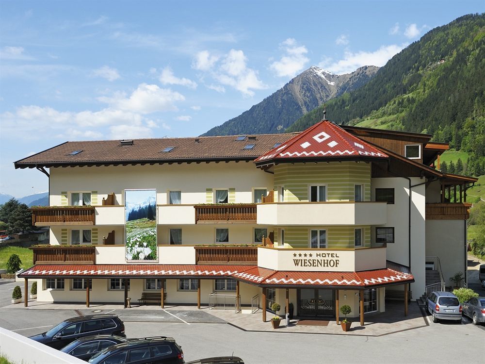 Wiesenhof Gardenresort Сан-Леонардо-ин-Пассирия Экстерьер фото